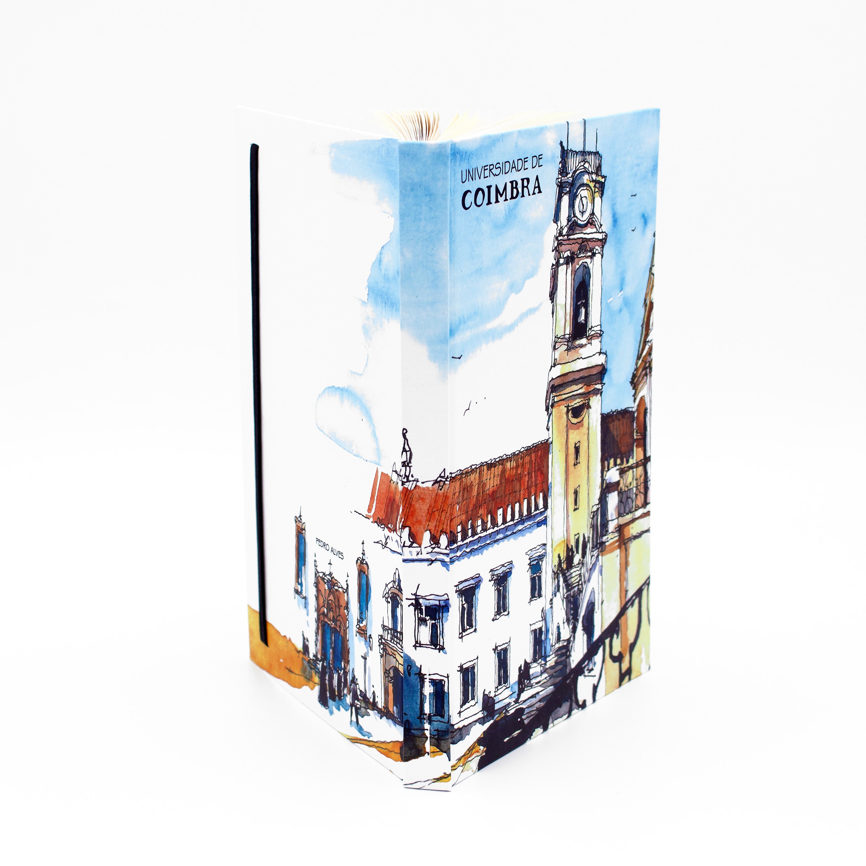 Bloco de Notas A5, com folhas lisas e uma belíssima ilustração da Torre da Universidade de Coimbra, criada pelo artista Pedro Alves.