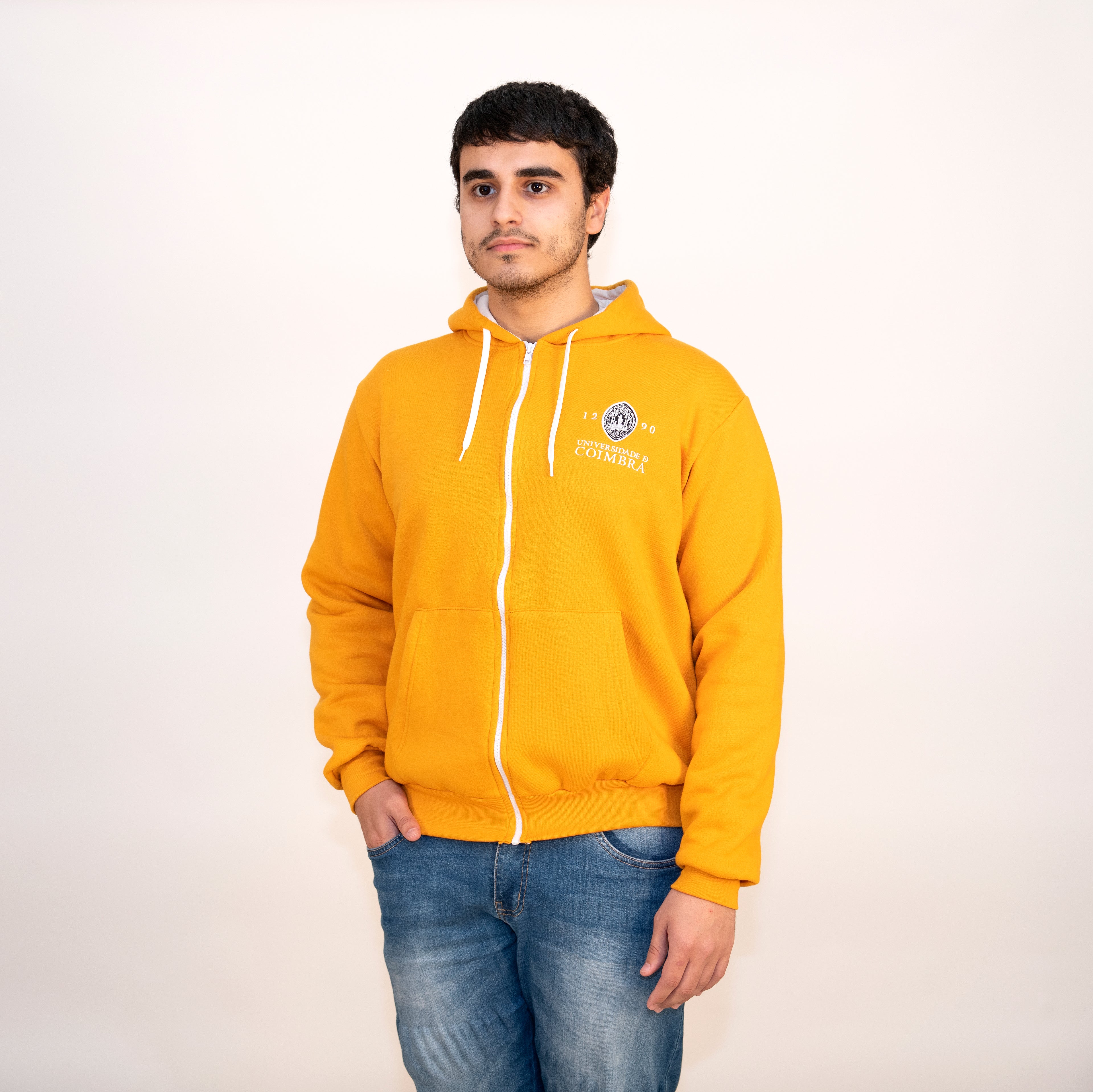 Casaco com Capuz com Logotipo da Universidade de Coimbra Mostarda