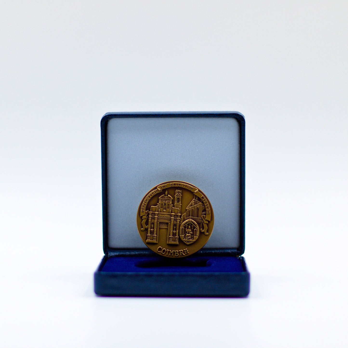 Medalha Pequena Porta Férrea UC